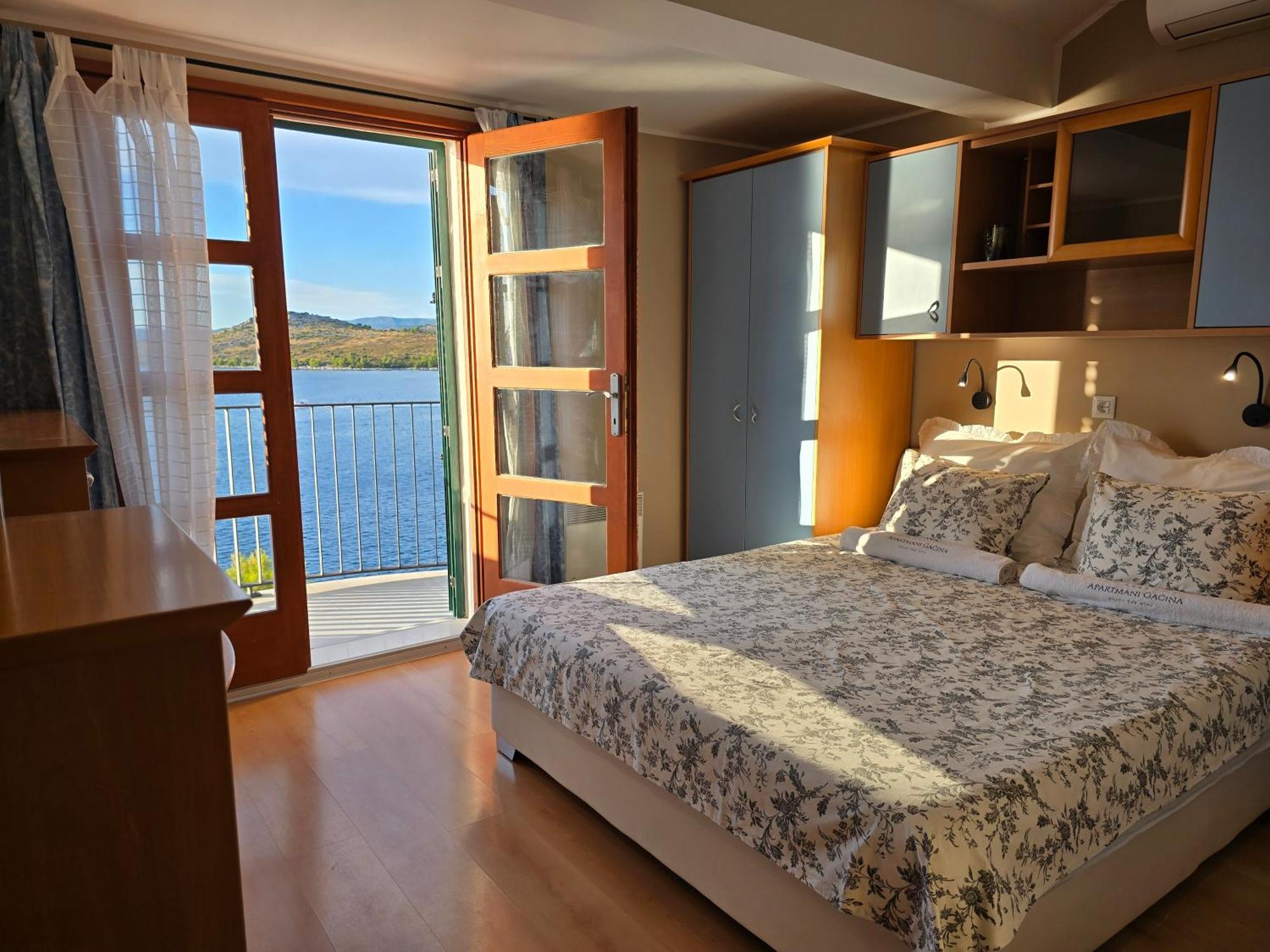 Gacina Apartment Grebaštica